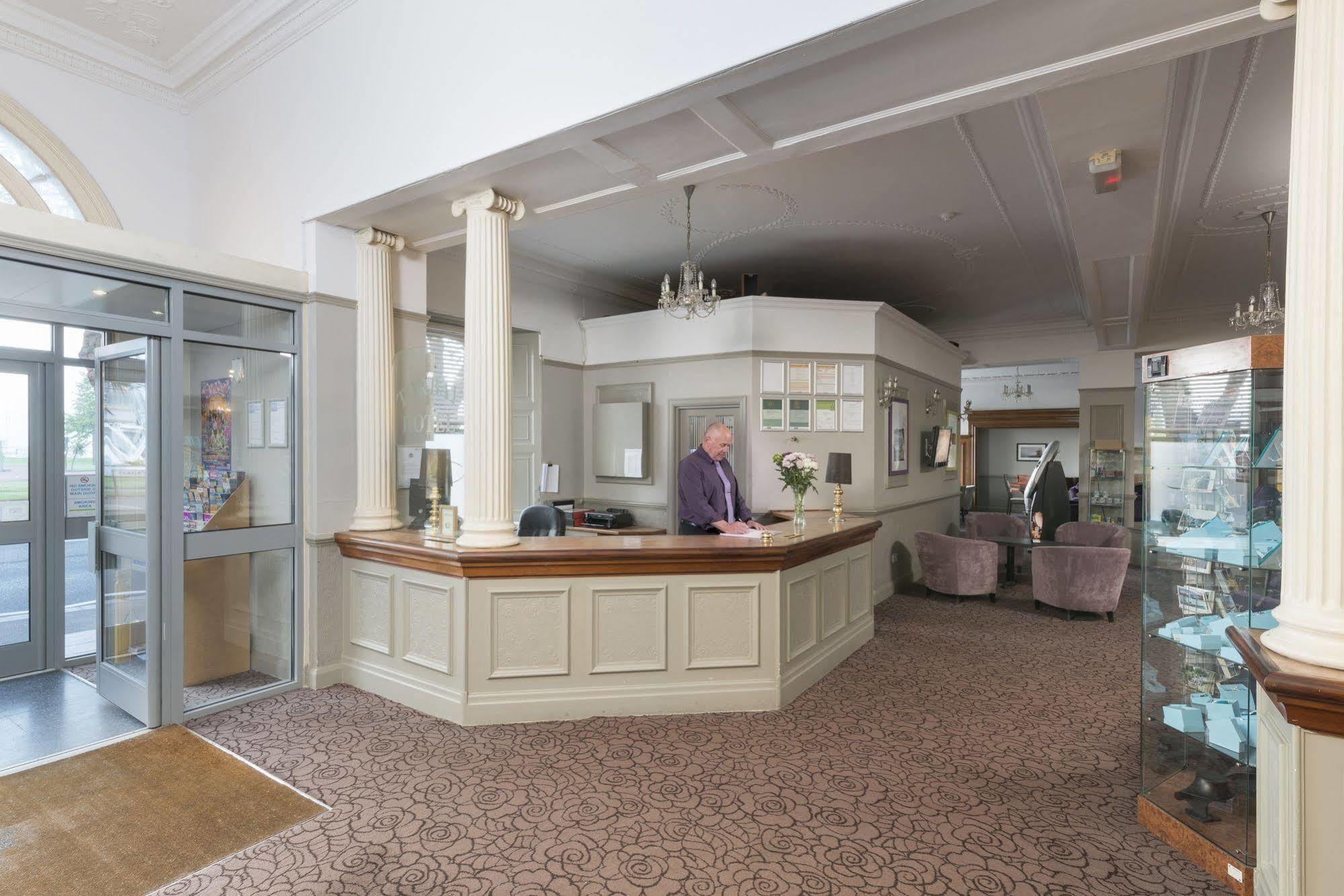 The Caledonian Torbay Hotel Torquay Extérieur photo